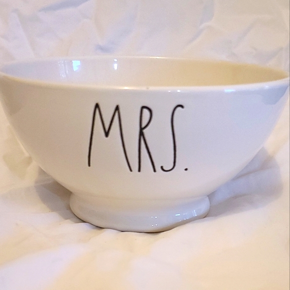 Bowl - Picture 1 of 1